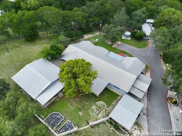 319 Los Indios, Boerne, TX 78006 - Image #1