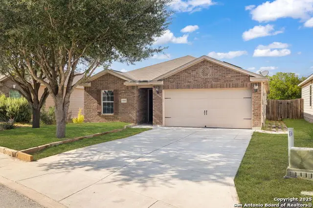 6507 Luckey Sq, San Antonio, TX 78252 - Image #2