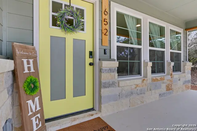 652 Canyon Bend, Canyon Lake, TX 78133 - Image #3