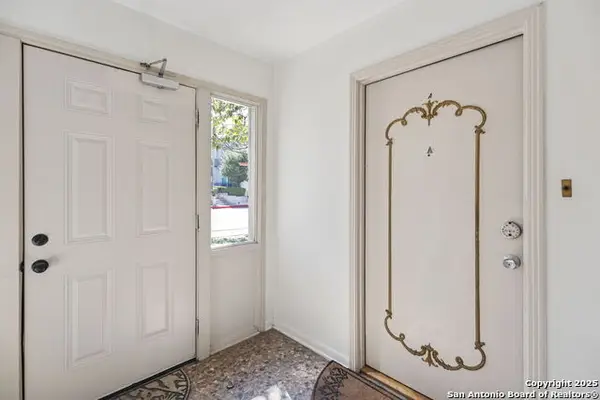 200 Ruelle Ln #200A, San Antonio, TX 78209