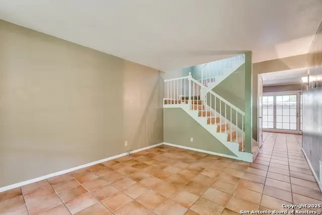 6106 Vance Jackson #46, San Antonio, TX 78230 - Image #2