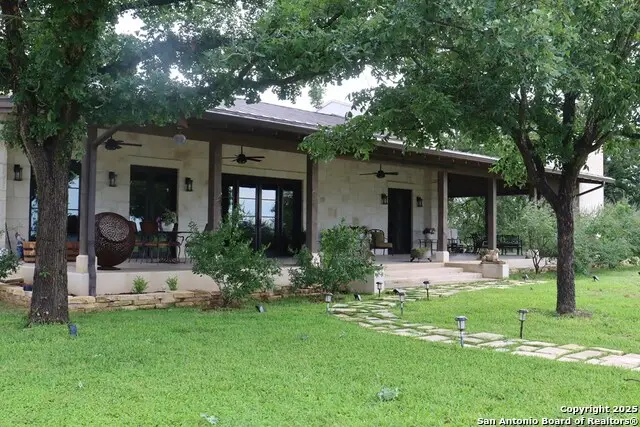 772 Luckenbach Rd., Fredericksburg, TX 78028 - Image #3