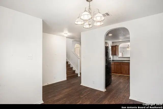 843 Six Iron, San Antonio, TX 78221 - Image #3