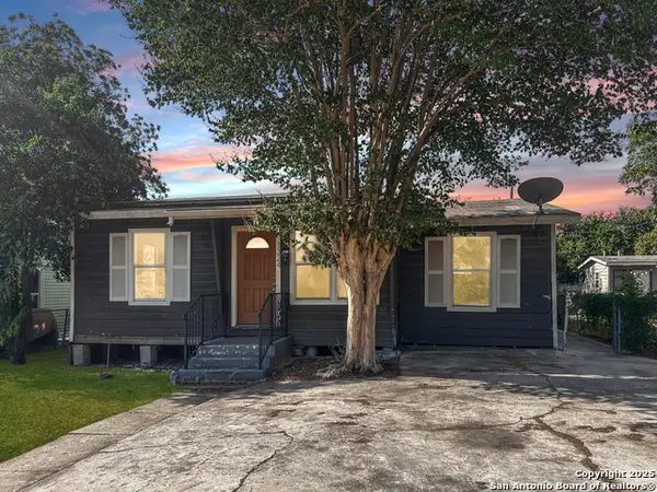 1324 W Mariposa, San Antonio, TX 78201