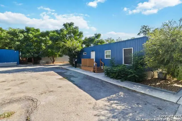 1033 Rivas, San Antonio, TX 78207 - Image #1