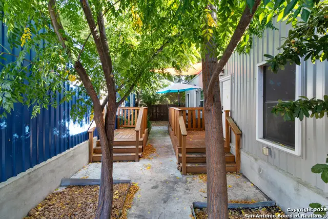 1033 Rivas, San Antonio, TX 78207 - Image #2