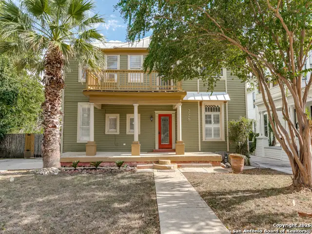 228 W Woodlawn, San Antonio, TX 78212 - Image #1