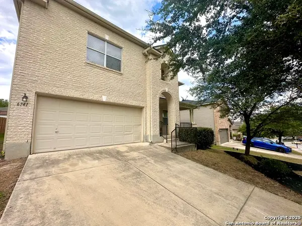 6741 Wayman, Live Oak, TX 78233