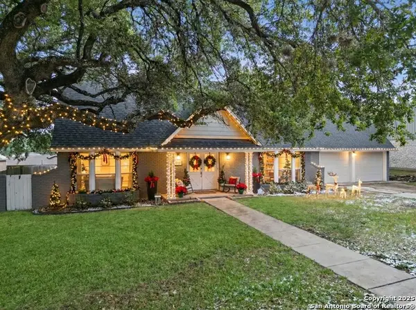 5302 Charter Oak, San Antonio, TX 78229