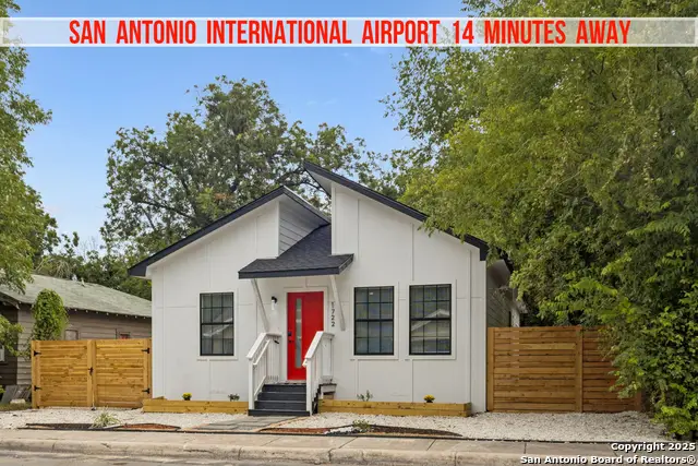 1722 W Ridgewood Ct, San Antonio, TX 78201 - Image #3