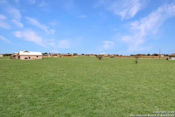 LOT 50 Spanish Grant Cir, Bandera, TX 78003