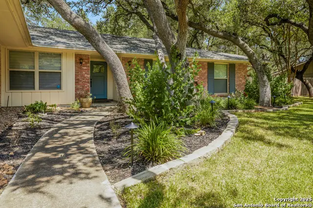 137 Garrapata, Hollywood Park, TX 78232 - Image #1