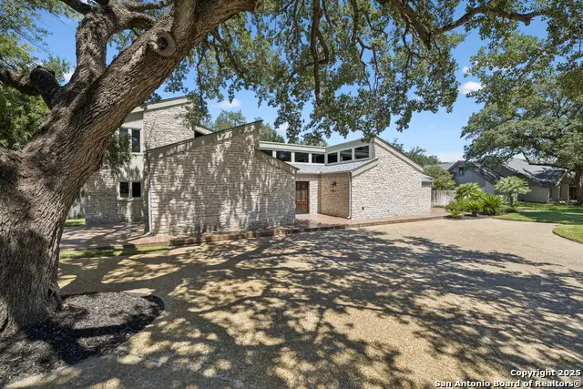 111 Wickford Way, Castle Hills, TX 78213 - Image #1