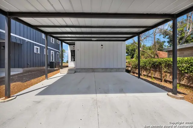 814 N Olive #1, San Antonio, TX 78202 - Image #3