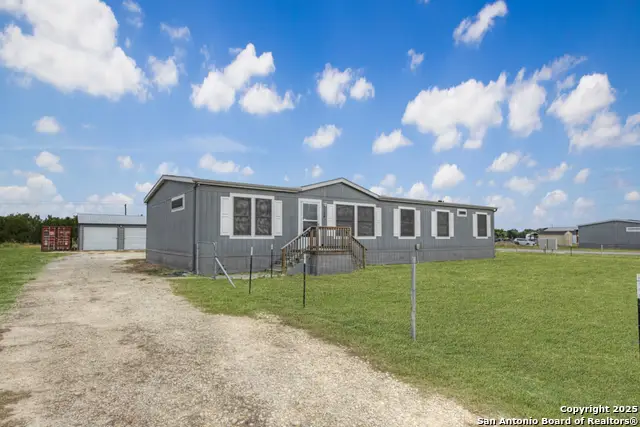 124 Galle Estates Circle, Kingsbury, TX 78638 - Image #2