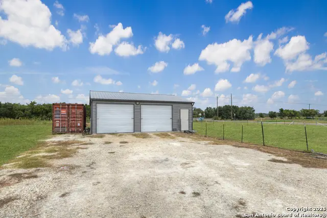 124 Galle Estates Circle, Kingsbury, TX 78638 - Image #3