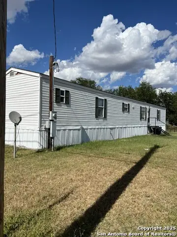 123 Chapman, Pleasanton, TX 78064