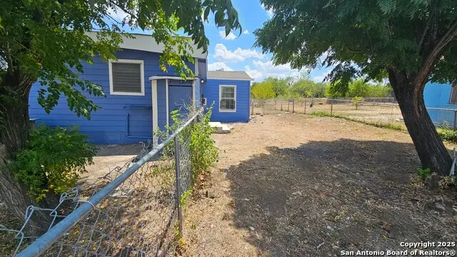 3513 Commercial Ave, San Antonio, TX 78221 - Image #3