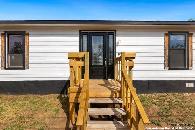 10235 Old Corpus Christi, San Antonio, TX 78223 - Image #2