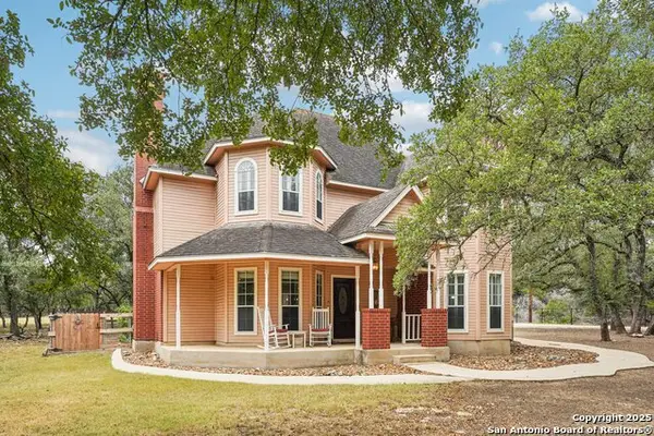 2785 Firethorn Path, Spring Branch, TX 78070