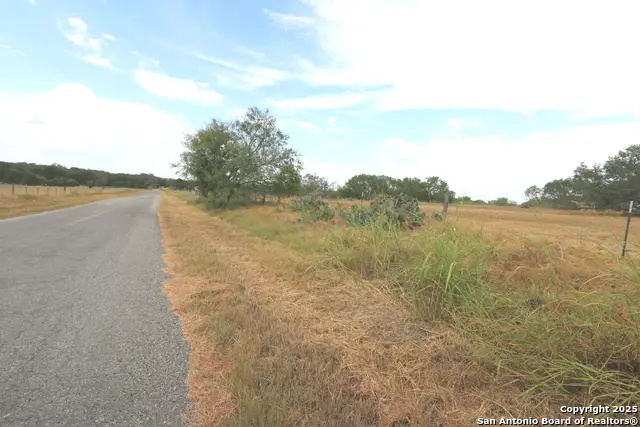 2.26 ACRES (tract 1) Cr 433, Stockdale, TX 78160 - Image #2
