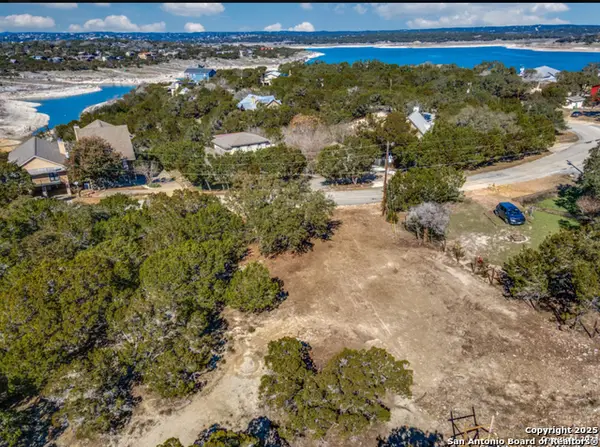 748 Riviera, Canyon Lake, TX 78133