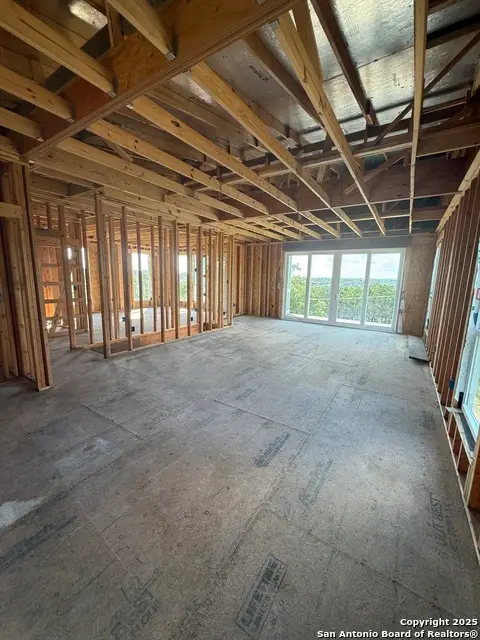 748 Riviera, Canyon Lake, TX 78133 - Image #2