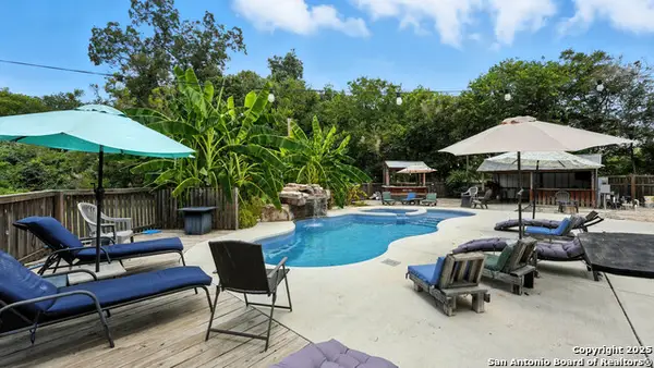 695 Albert, New Braunfels, TX 78130