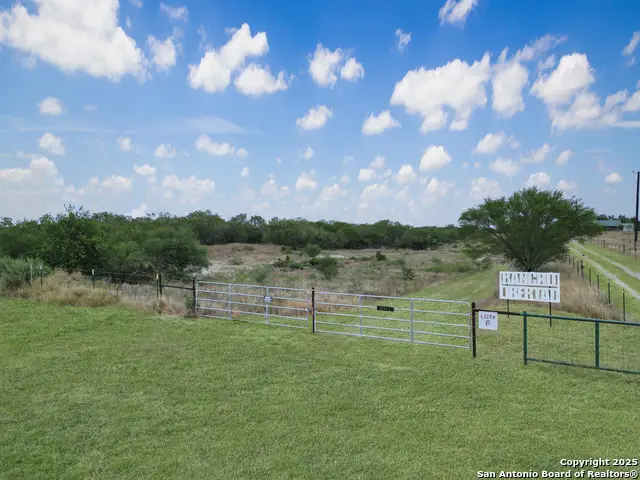 2391 County Road 414, McCoy, TX 78113 - Image #3