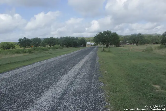 79 S Ridge Loop, Rio Frio, TX 78879 - Image #3
