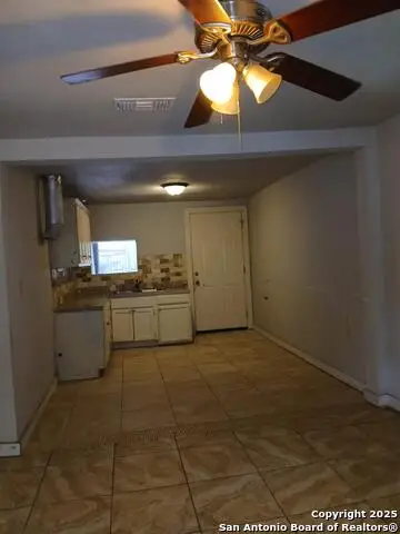 405 Sunglo, San Antonio, TX 78221 - Image #3