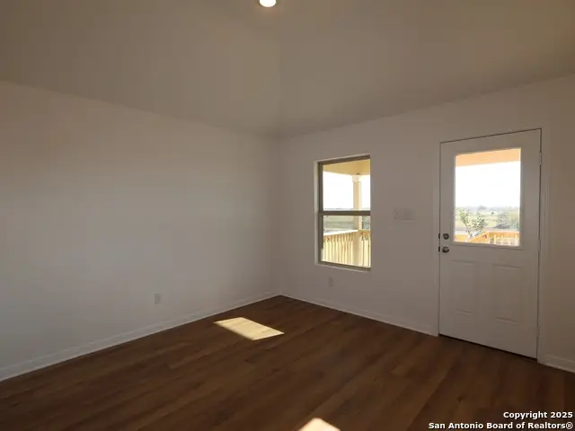 10310 Goodison Drive, Converse, TX 78109 - Image #3