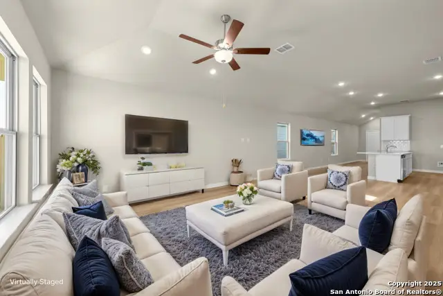 6761 Red Buffalo Trail, San Antonio, TX 78253 - Image #2