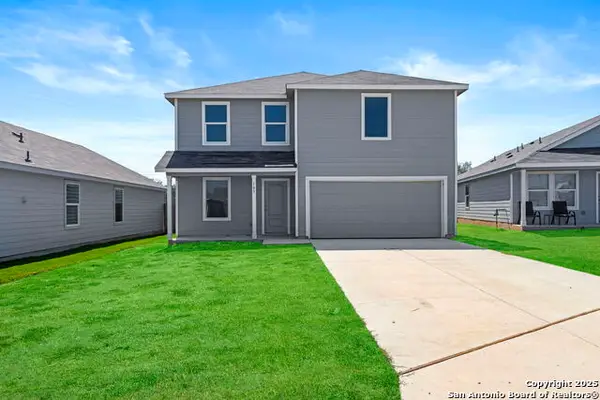 145 Autumn Trail, Floresville, TX 78114