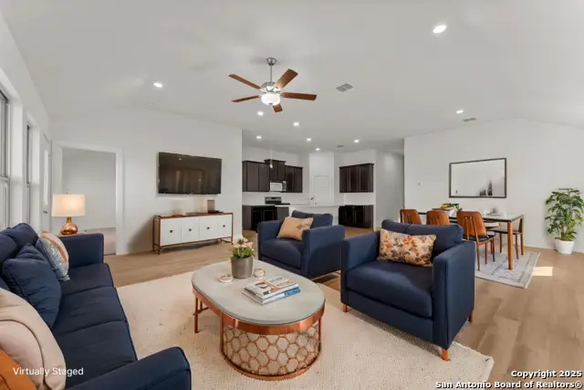 10318 Goodison Drive, Converse, TX 78109 - Image #2