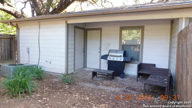 1411 Martin, Pleasanton, TX 78064 - Image #3