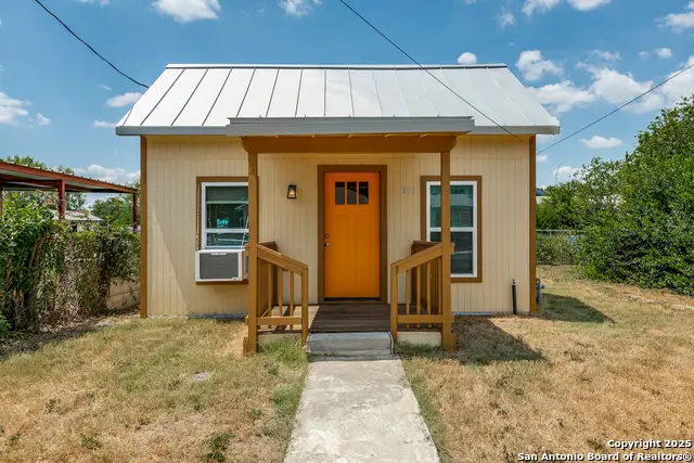 611 Rochambeau, San Antonio, TX 78214 - #1