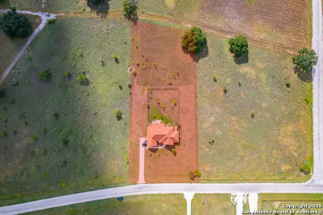 936 Martingale, Bandera, TX 78003 - Image #3