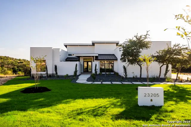 23205 Logan Canyon, San Antonio, TX 78255 - Image #1