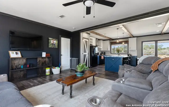 4079 State Highway 173, Bigfoot, TX 78005 - Image #1