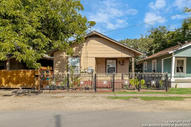 806 N Brazos St, San Antonio, TX 78207 - Image #1
