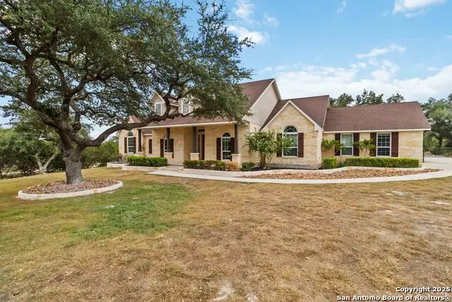 1012 Rivers Peak, Canyon Lake, TX 78133 - Image #2