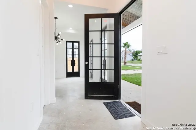 1339 Schley, San Antonio, TX 78210 - Image #3