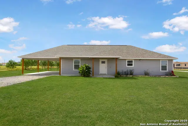 1034 County Road 6710, Natalia, TX 78059 - Image #2