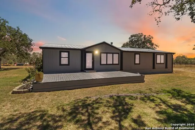 303 County Road 425, Stockdale, TX 78160 - Image #2