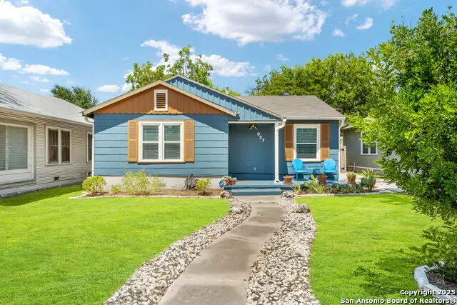 827 W Lynwood Ave, San Antonio, TX 78212 - Image #1