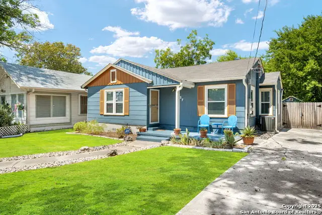 827 W Lynwood Ave, San Antonio, TX 78212 - Image #2