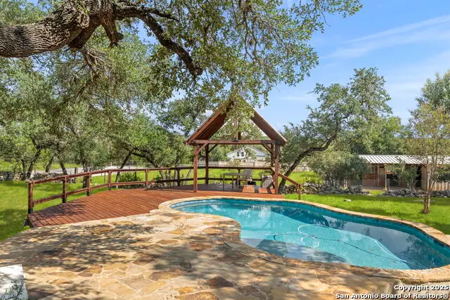 960 Elm Valley, Bulverde, TX 78163 - Image #1