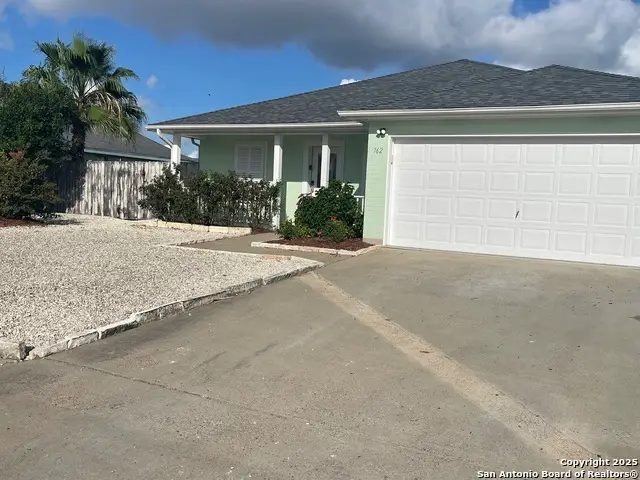 762 S Bay, Aransas Pass, TX 78336 - Image #1