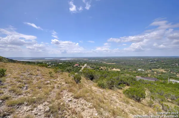 1081 Eagle Point, Fischer, TX 78623